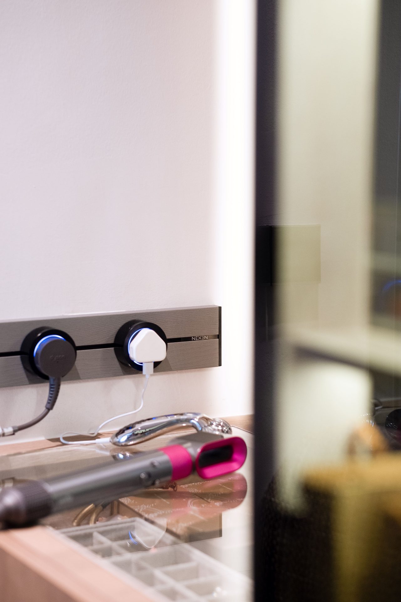 Where To Put Powerpoints In A Bedroom